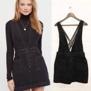 🌺 CLOSET CLEAR-OUT: Free People Denim Jumper